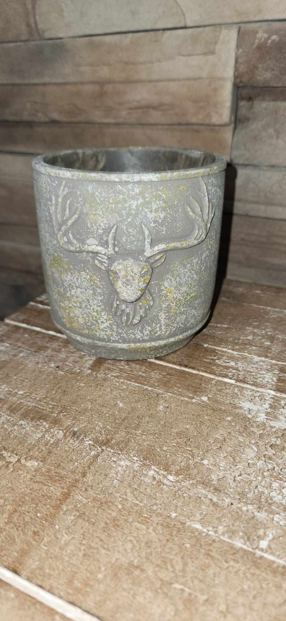 Petit vase chevreuil /Motif/Vert/Usée