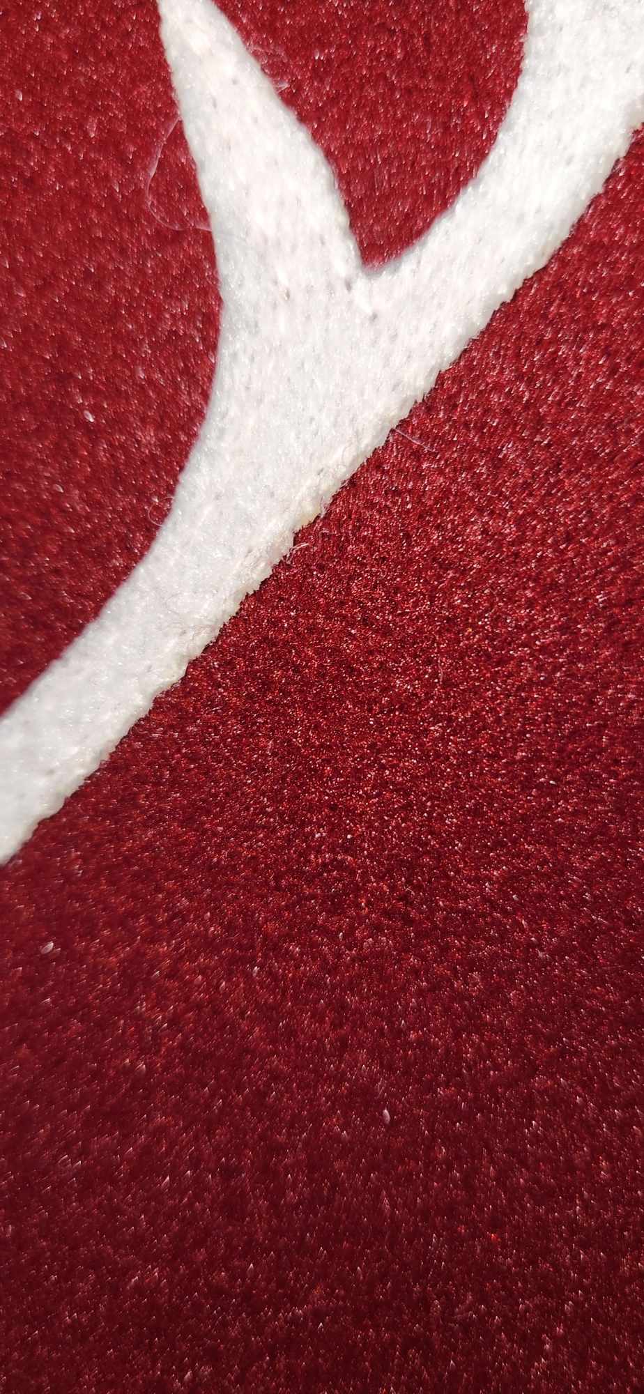 Coussin chevreuil/ bourgogne / Motif blanc