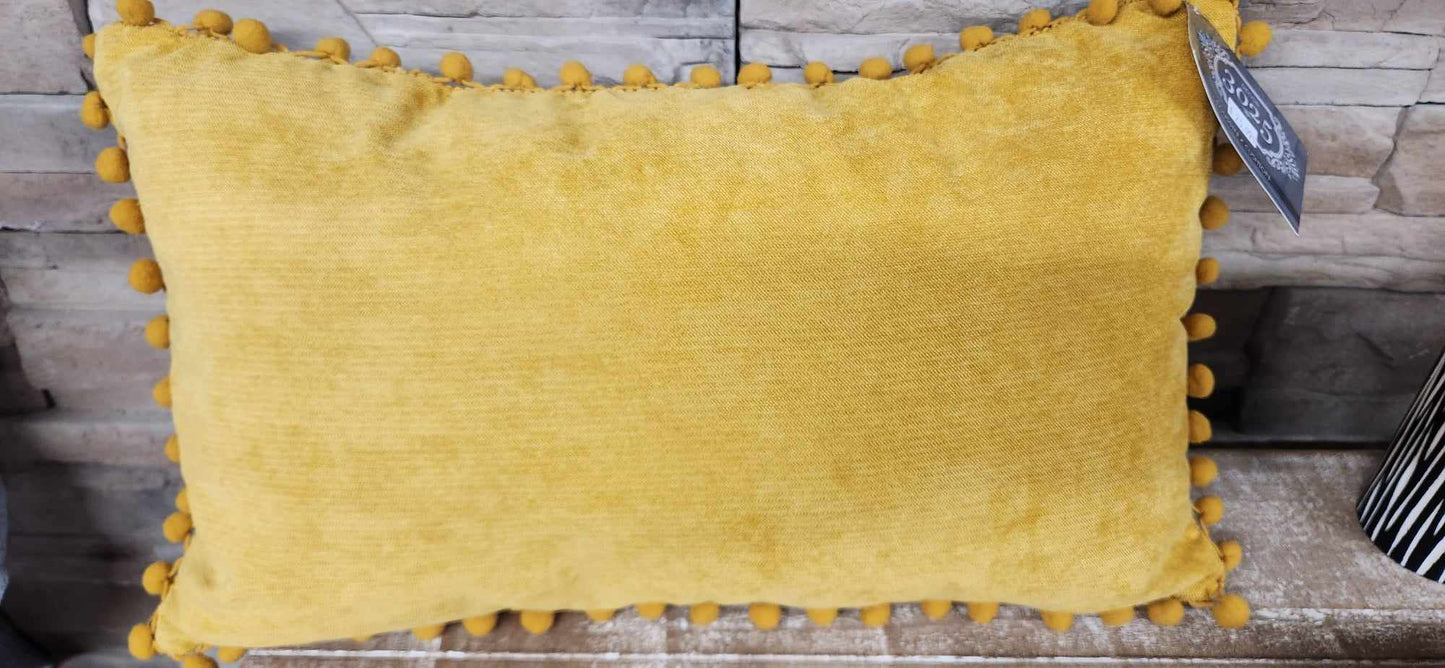 Coussin rectangle jaune / Velours / Pompon